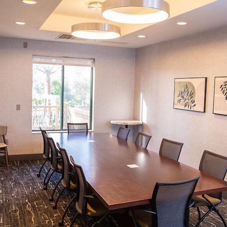 Hilton Garden Inn Montebello / Los Angeles Exterior photo