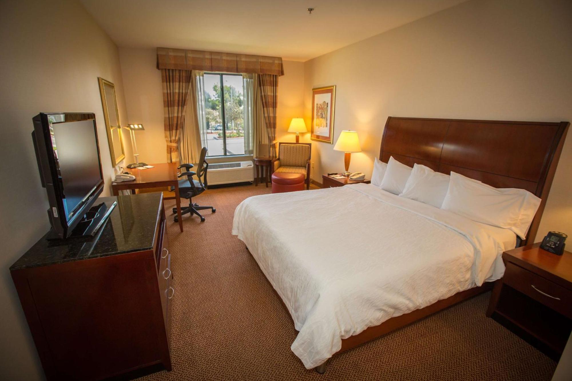 Hilton Garden Inn Montebello / Los Angeles Exterior photo