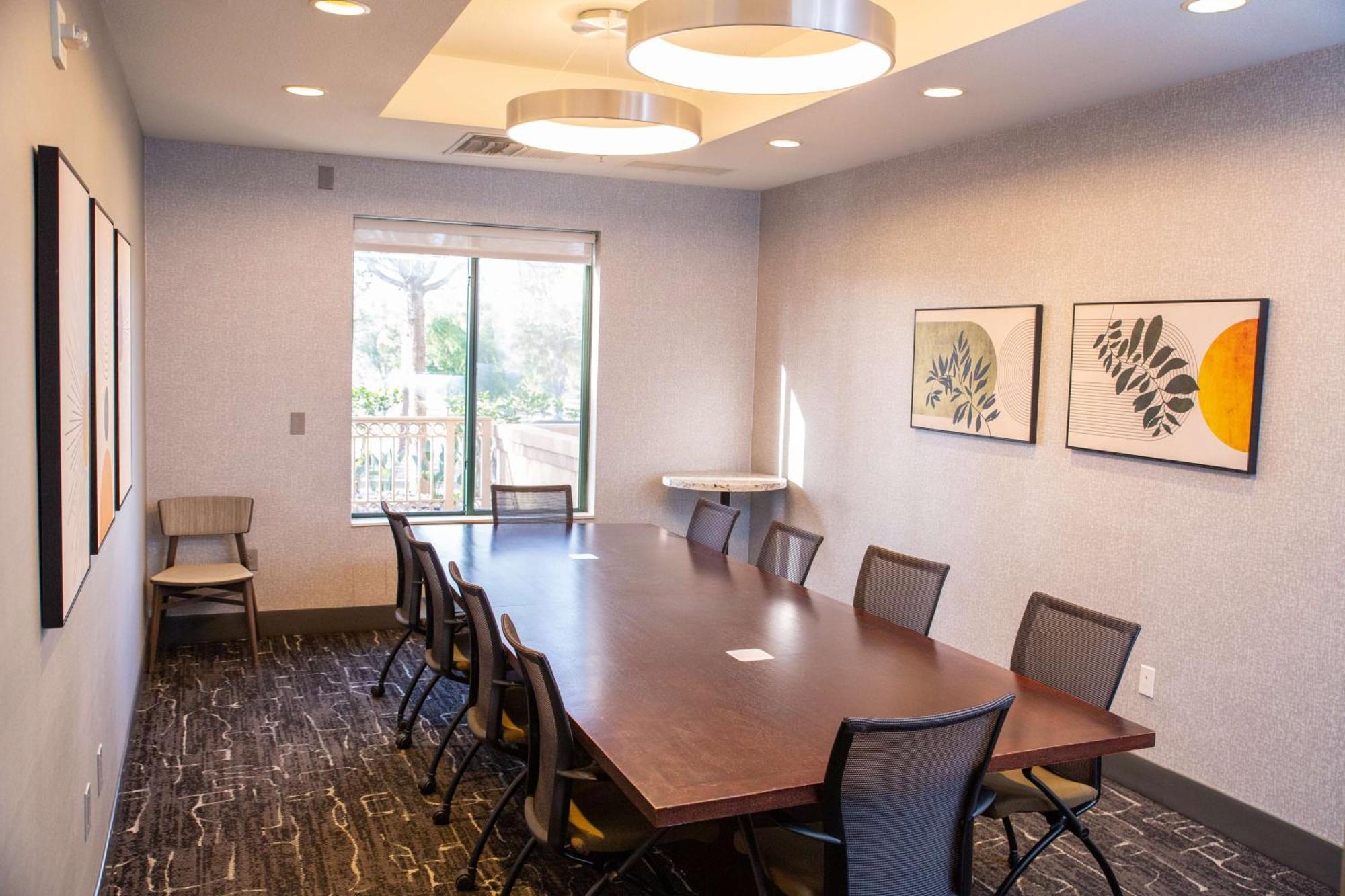 Hilton Garden Inn Montebello / Los Angeles Exterior photo